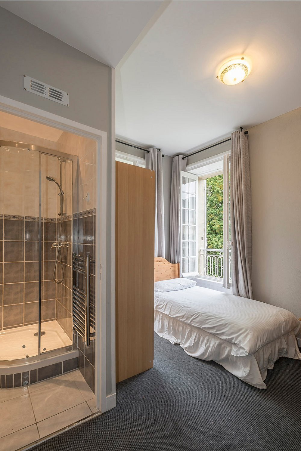 chateau-du-baffy bedroom 2